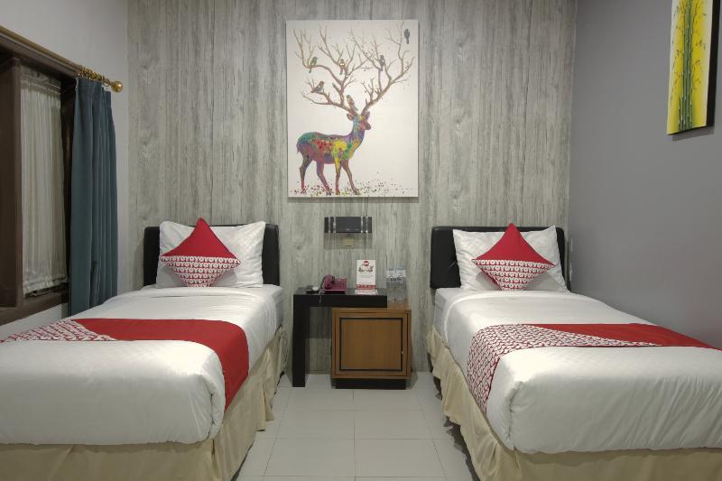 Arwiga Hotel Bandung Exterior foto