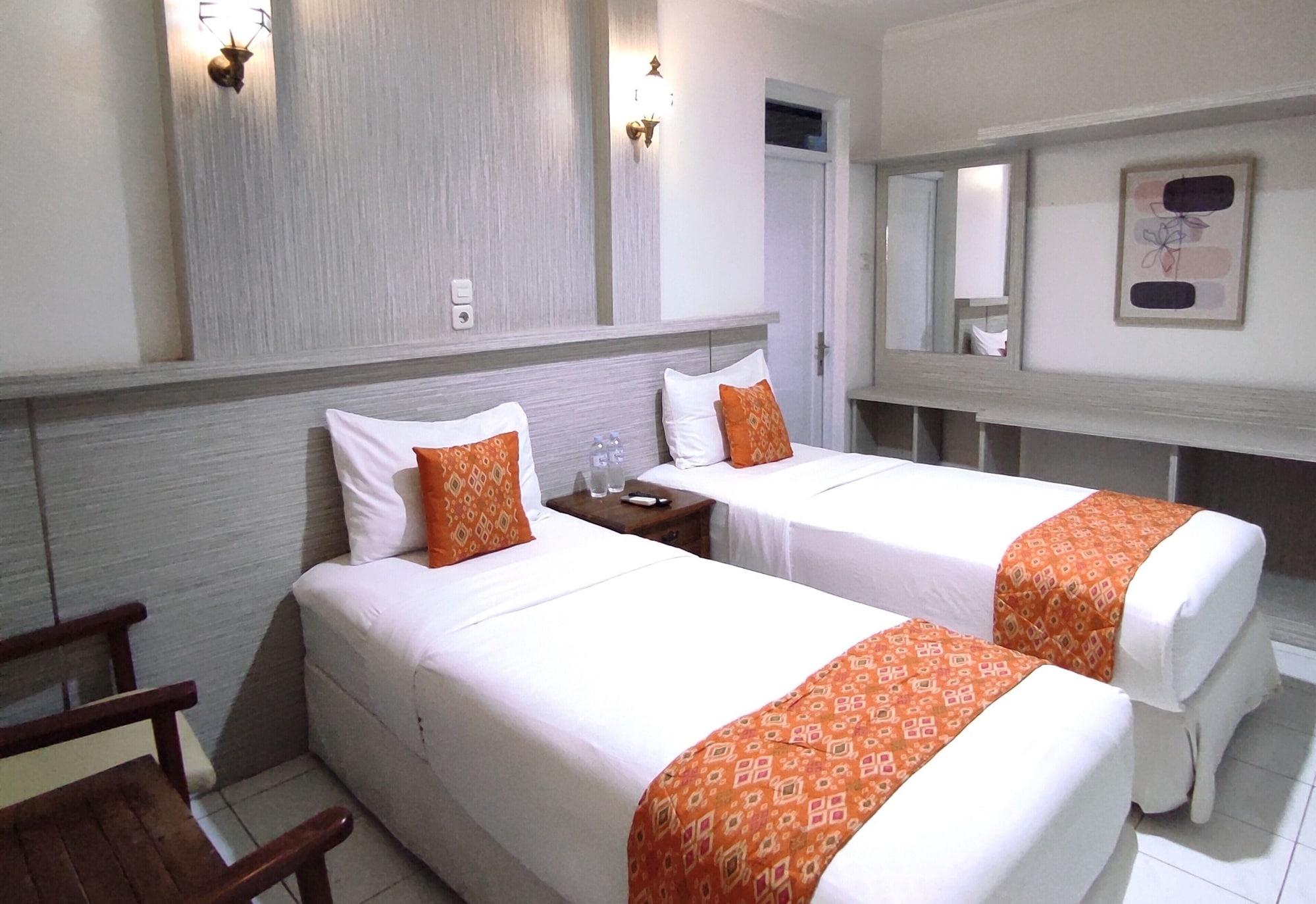 Arwiga Hotel Bandung Exterior foto